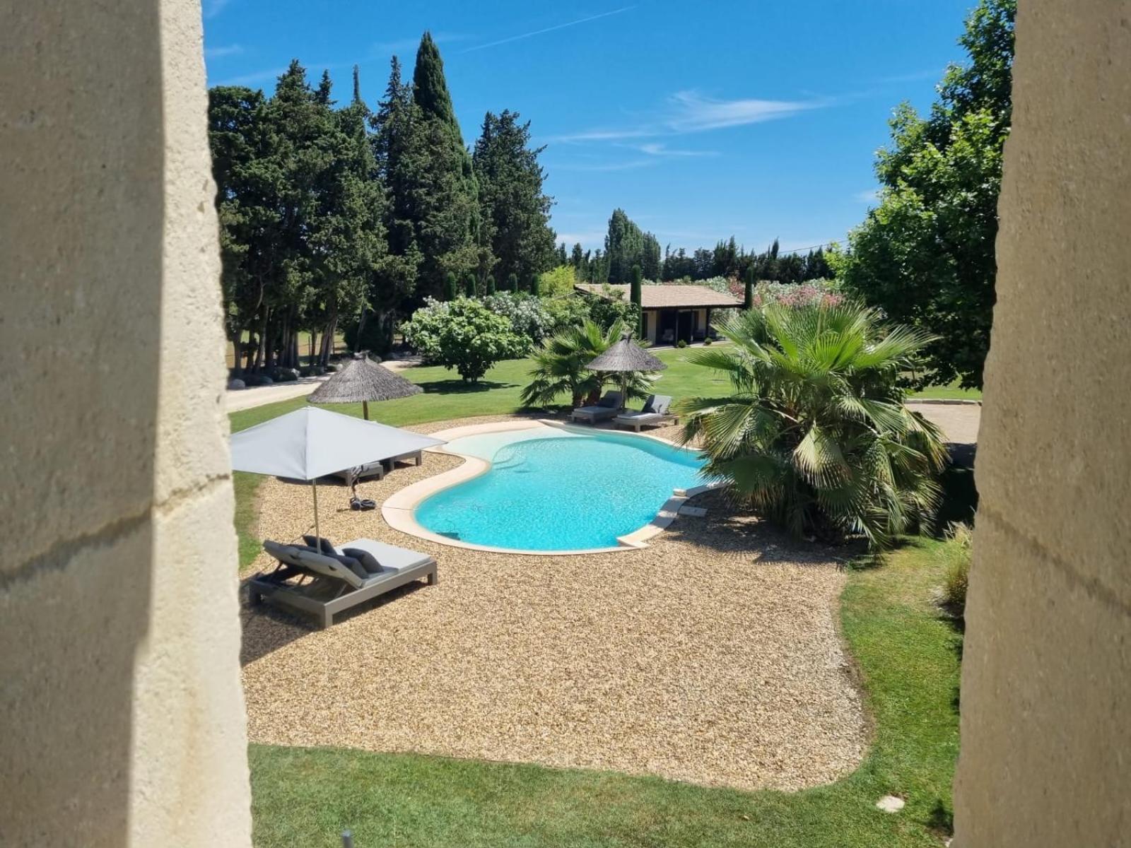 Mas Paloma Bed & Breakfast Rognonas ภายนอก รูปภาพ