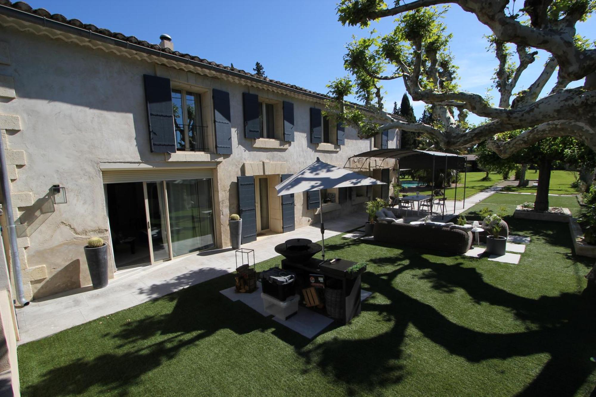 Mas Paloma Bed & Breakfast Rognonas ภายนอก รูปภาพ