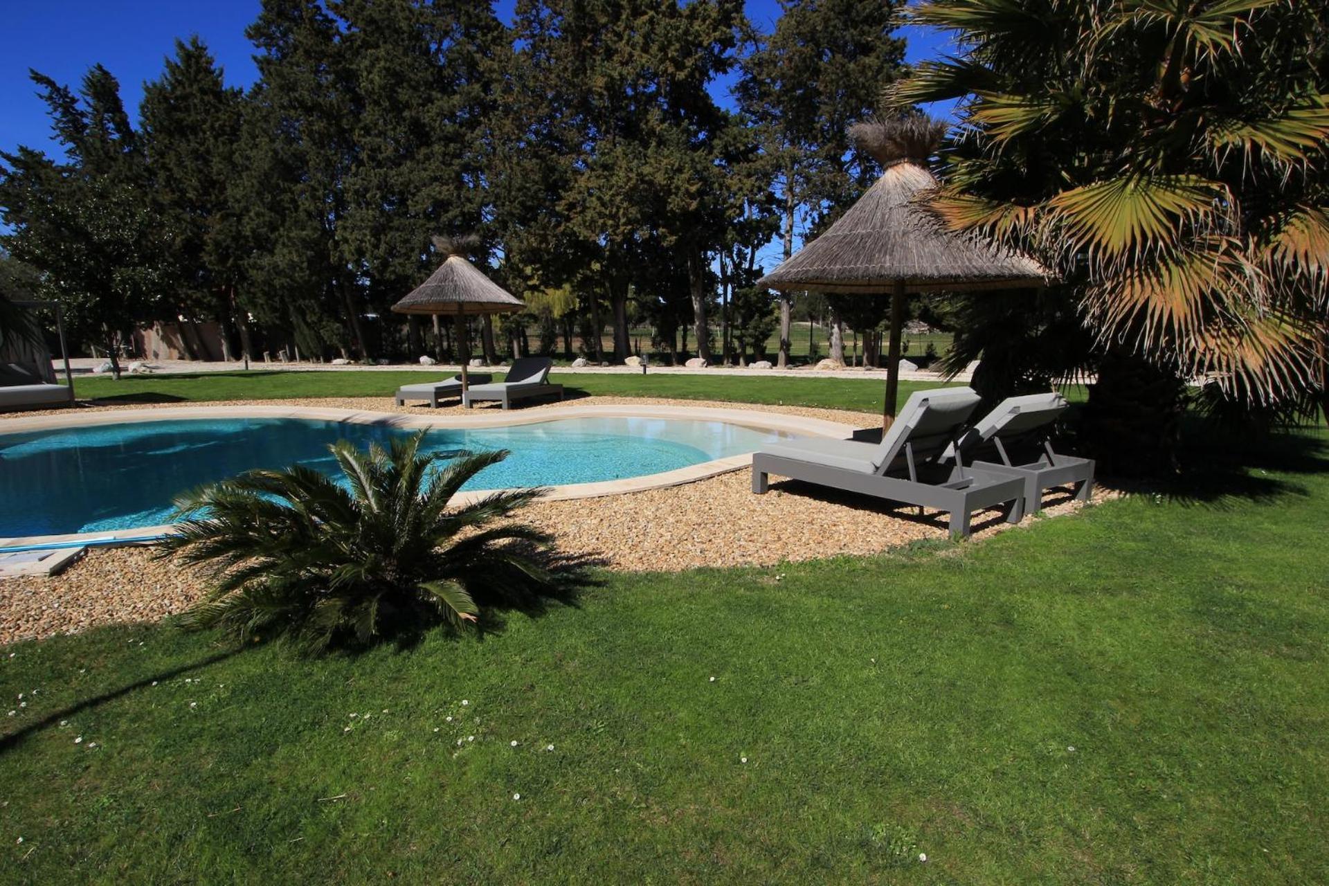 Mas Paloma Bed & Breakfast Rognonas ภายนอก รูปภาพ