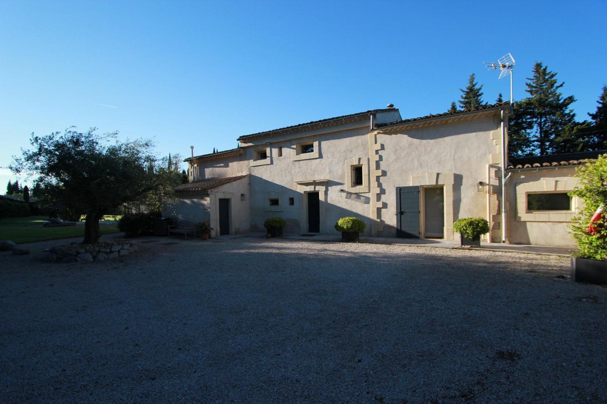 Mas Paloma Bed & Breakfast Rognonas ภายนอก รูปภาพ