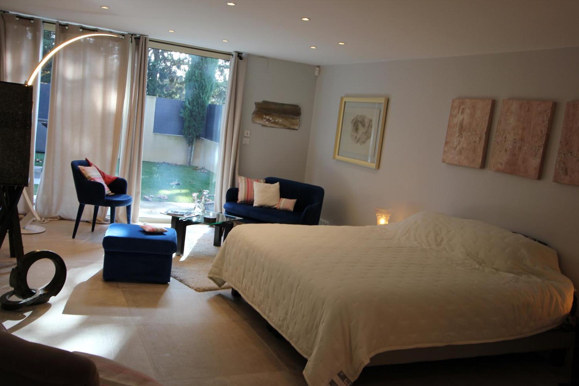Mas Paloma Bed & Breakfast Rognonas ภายนอก รูปภาพ