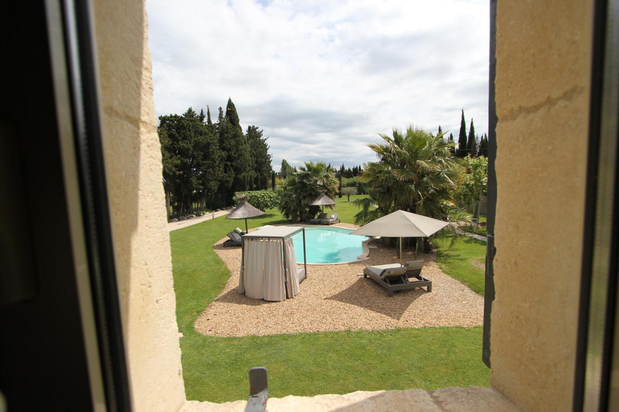 Mas Paloma Bed & Breakfast Rognonas ภายนอก รูปภาพ