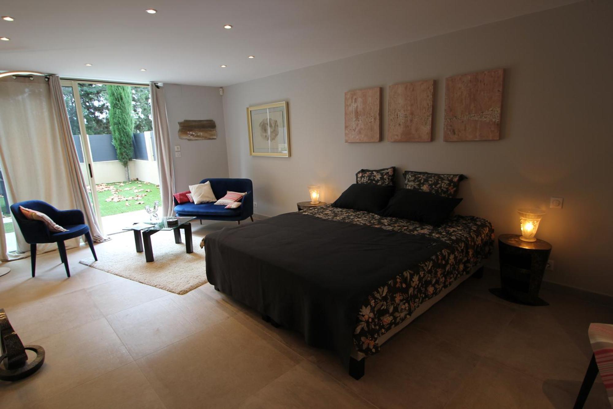 Mas Paloma Bed & Breakfast Rognonas ภายนอก รูปภาพ