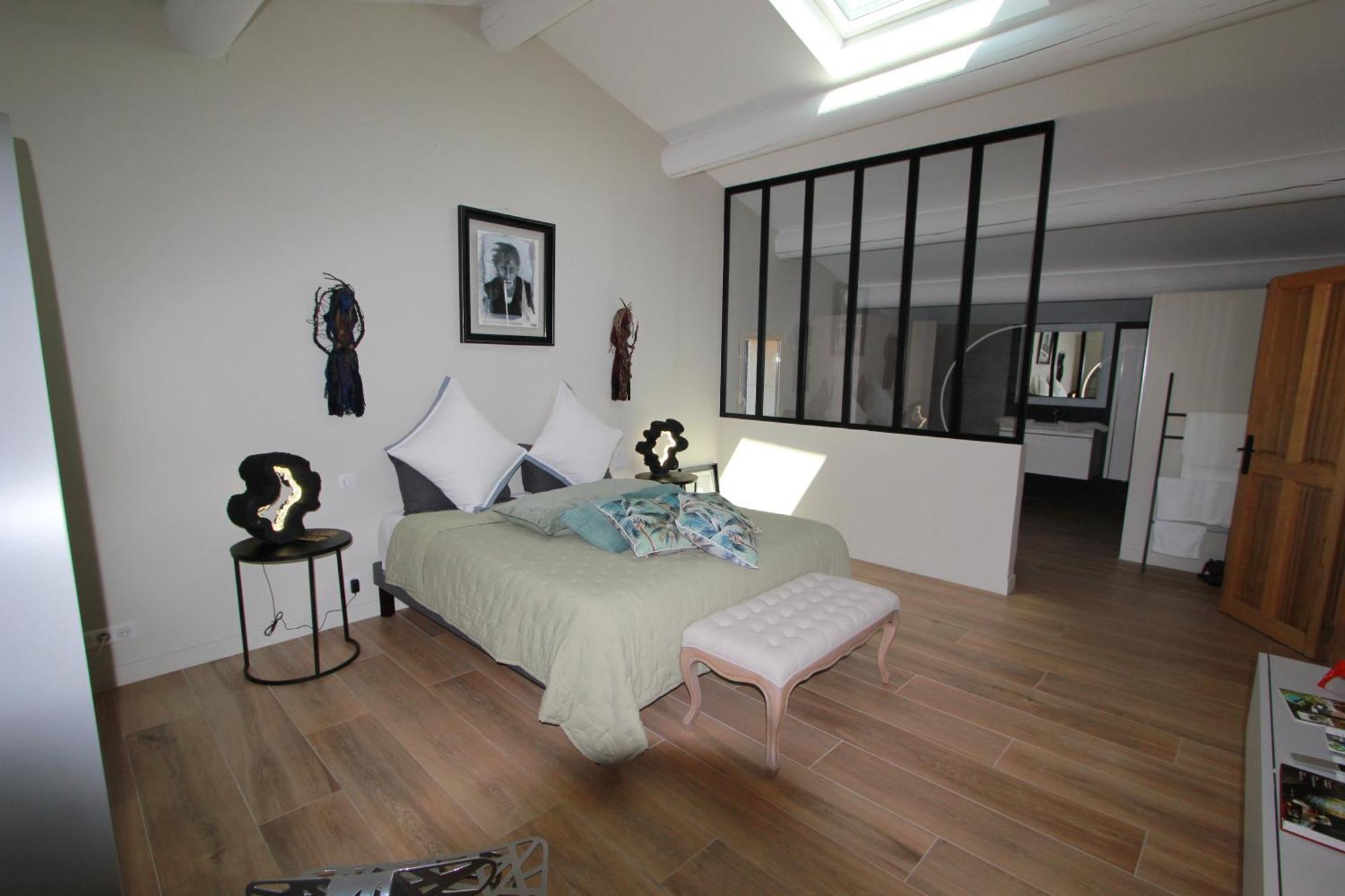 Mas Paloma Bed & Breakfast Rognonas ภายนอก รูปภาพ